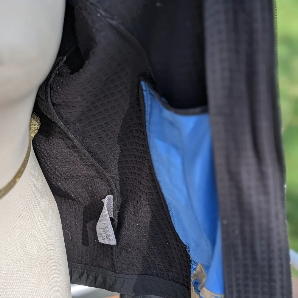 Nike Sphere Pro Black/Blue Zip Front Training Jacket Size M